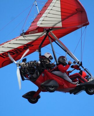 Ile leci motolotnia?